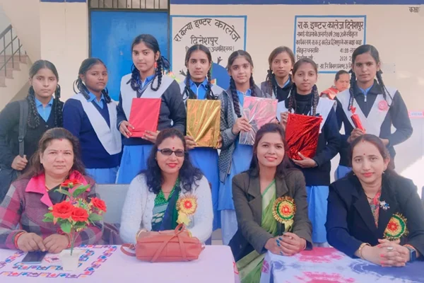 Students and teachers at PM Shree GGIC Gadarpur